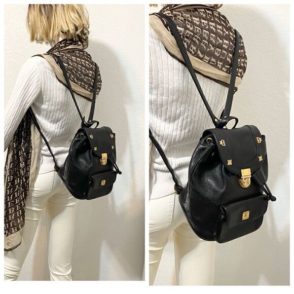 MCM Pebbled Leather Vintage Backpack Black D2037 main image 4